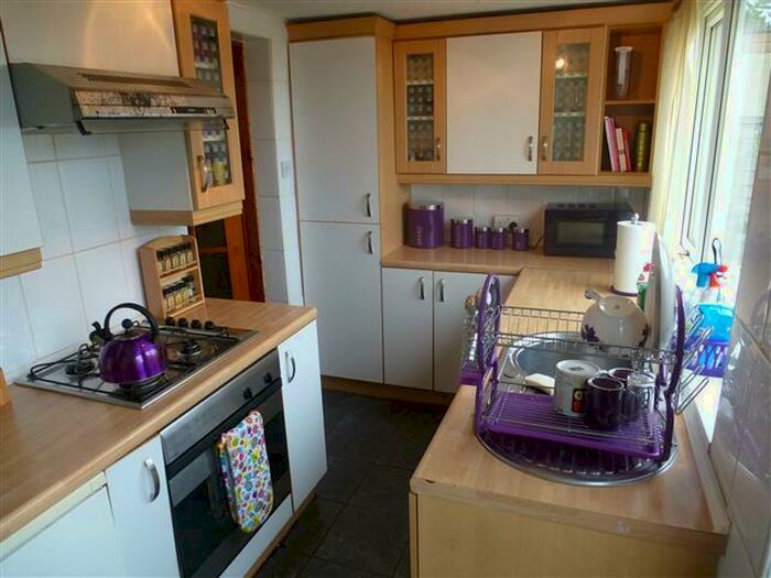 3 Bedroom Semi-Detached House To Rent In Elm Terrace, Tividale, Oldbury, B69