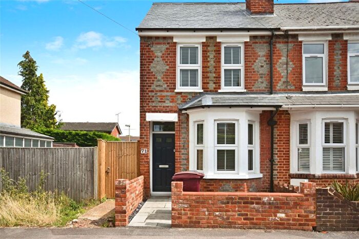 3 Bedroom Semi-Detached House To Rent In Briants Avenue, Caversham, Reading, RG4