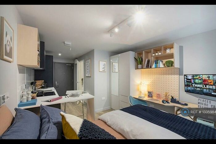 Studio To Rent In Dundee Street, Edinburgh, EH11