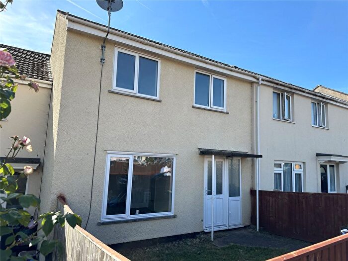 3 Bedroom Terraced House To Rent In Humphreys Road, Wellington, Somerset, TA21