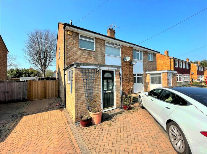 3 Bedroom Semi-Detached House To Rent In Dukes Close, Ashford, Surrey, TW15