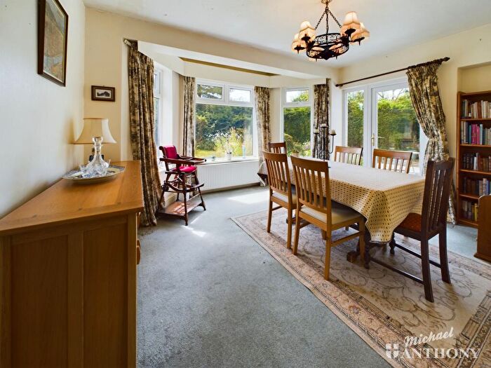 4 Bedroom Detached House For Sale In Old Farm Close, Horton, LU7
