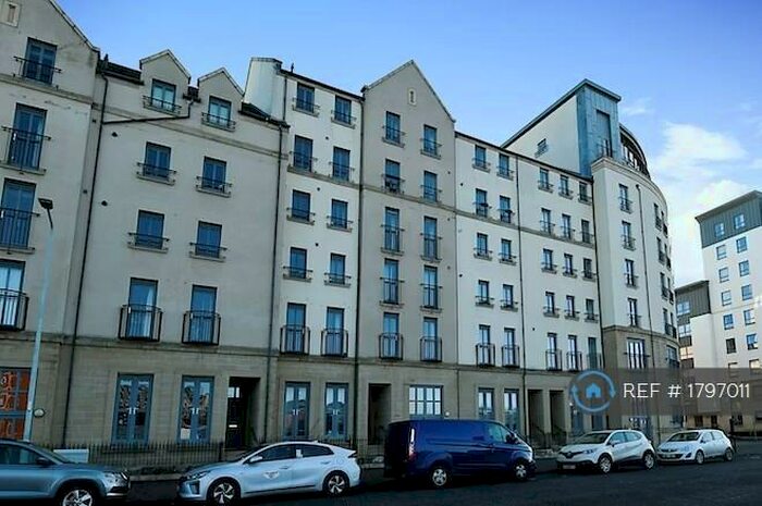 2 Bedroom Flat To Rent In Newhaven Place, Edinburgh, EH6