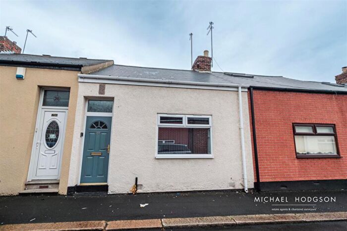 2 Bedroom Cottage To Rent In Wilfred Street, Pallion, Sunderland, SR4