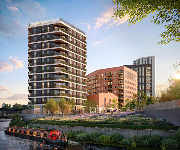 2 Bedroom Apartment For Sale In The Waterside, Bromley-by-Bow, E3