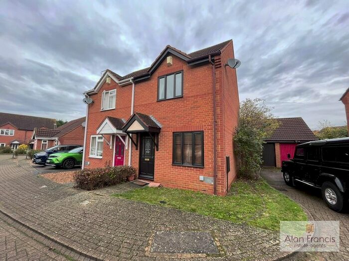 2 Bedroom Semi-Detached House To Rent In Wistmans, Furzton, Milton Keynes, MK4