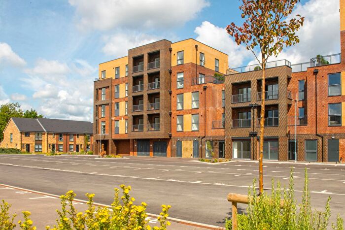 1 Bedroom Flat For Sale In "The Halifax" At Moorfield Place, Farnborough, GU14