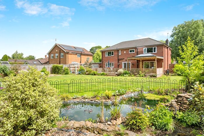 4 Bedroom Detached House For Sale In Lindholme, Scotter, Gainsborough, DN21