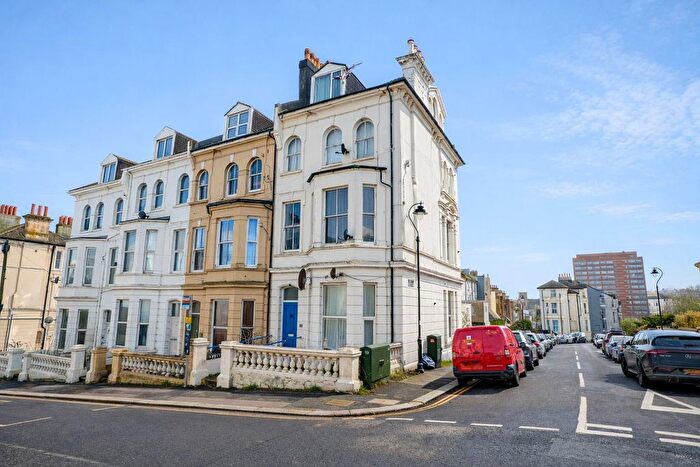 2 Bedroom Flat For Sale In Church Road, St. Leonards-On-Sea, TN37