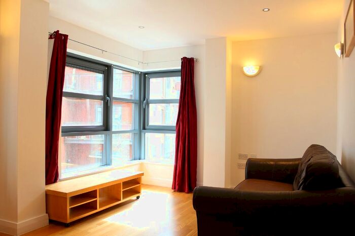 2 Bedroom Flat To Rent In Ellesmere Street, Manchester, M15