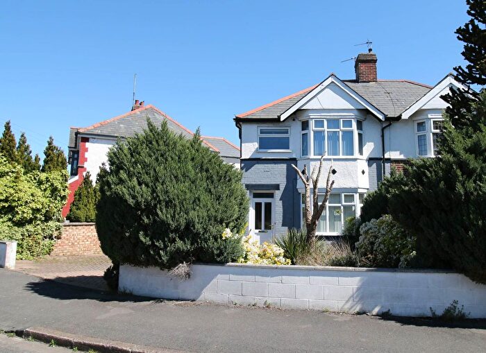 3 Bedroom Semi Detached House For Sale In Boswell Road, Oxford, OX4