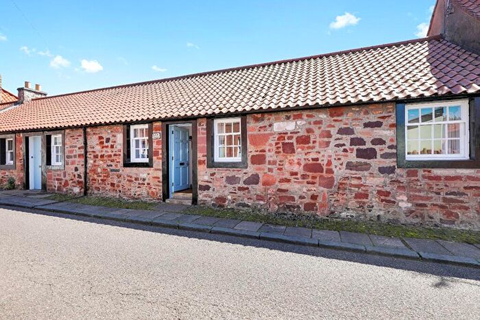 3 Bedroom Cottage To Rent In Duke Street, Dunbar, East Lothian, EH42