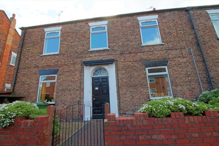 2 Bedroom End Terrace House To Rent In East Gate North, Driffield, YO25