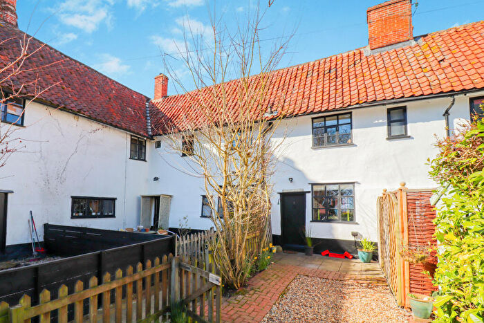 2 Bedroom Terraced House For Sale In Sheriffs Court, Brockdish, IP21