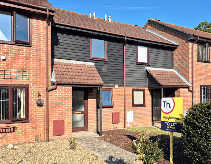 2 Bedroom Terraced House To Rent In Newport, Isle Of Wight, PO30