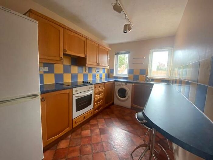 2 Bedroom Flat To Rent In Bridge Street, Thrapston, Kettering, NN14