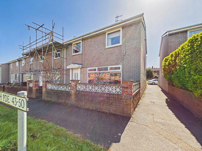 3 Bedroom End Of Terrace House For Sale In Scarborough Parade, Hebburn, Tyne And Wear, NE31