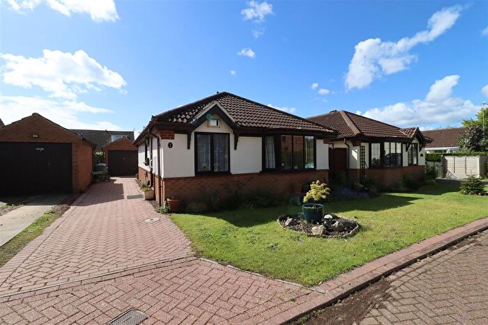 3 Bedroom Detached Bungalow For Sale In Northgate Grove, Market Weighton, York, YO43