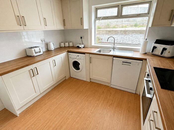 3 Bedroom Semi-Detached House For Sale In Peel Crescent, Lancaster, Lancashire, LA1