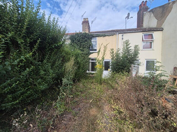 2 Bedroom Terraced House For Sale In Aylsham Road, Norwich, Norfolk, NR3