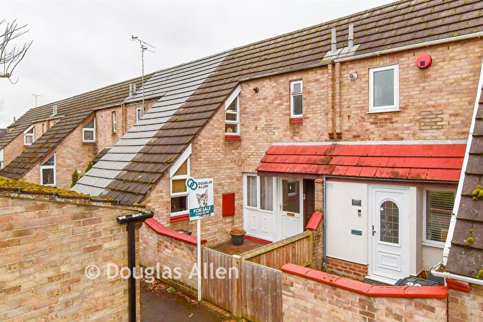 3 Bedroom Terraced House For Sale In Eastbrooks, Pitsea, Basildon, Essex, SS13