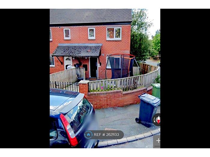 2 Bedroom Terraced House To Rent In Cross Quarry Street, Leeds, LS6