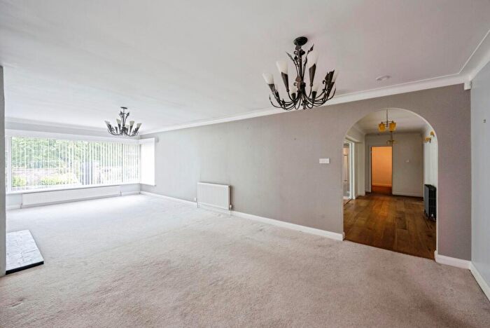 3 Bedroom Bungalow For Sale In Townfield Villas, Town Fields, Doncaster, South Yorkshire, DN1
