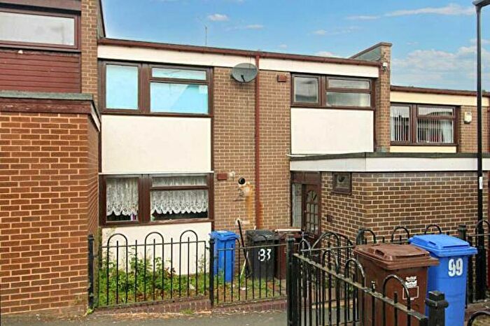 3 Bedroom Terraced House To Rent In Badger Road, Sheffield, S13