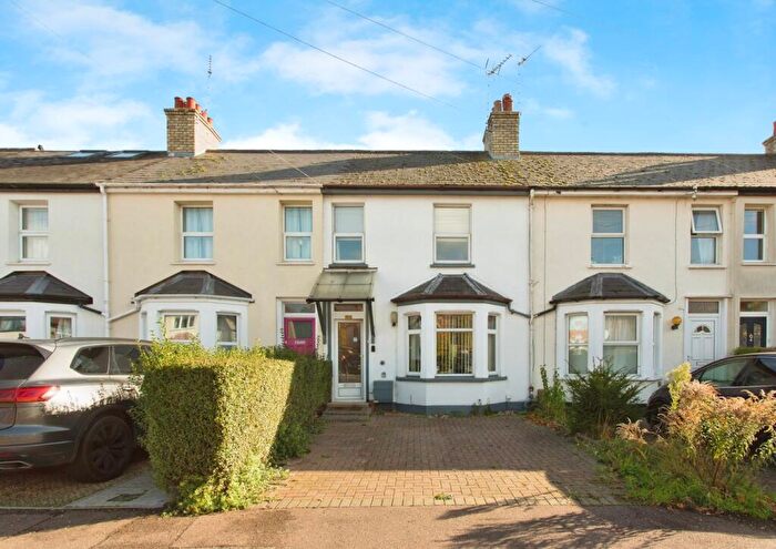 3 Bedroom Terraced House For Sale In Coleridge Road, Cambridge, CB1