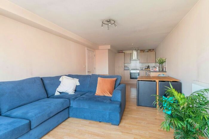 2 Bedroom Flat To Rent In Northolt Road, South Harrow, Harrow, HA2
