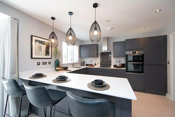 3 Bedroom Detached House For Sale In Perceval Grange Bepton Road, Midhurst, West Sussex, GU29