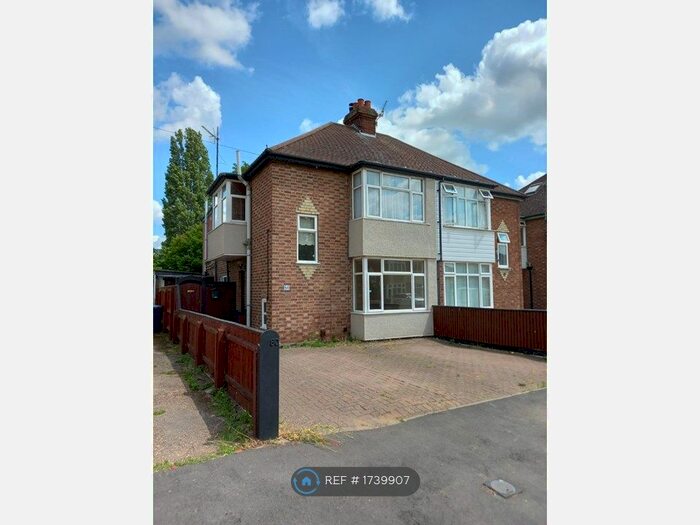3 Bedroom Semi-Detached House To Rent In Lovell Road, Cambridge, CB4