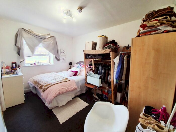 Studio To Rent In Faraday House, Hornsey Lanes, Highgate, N6