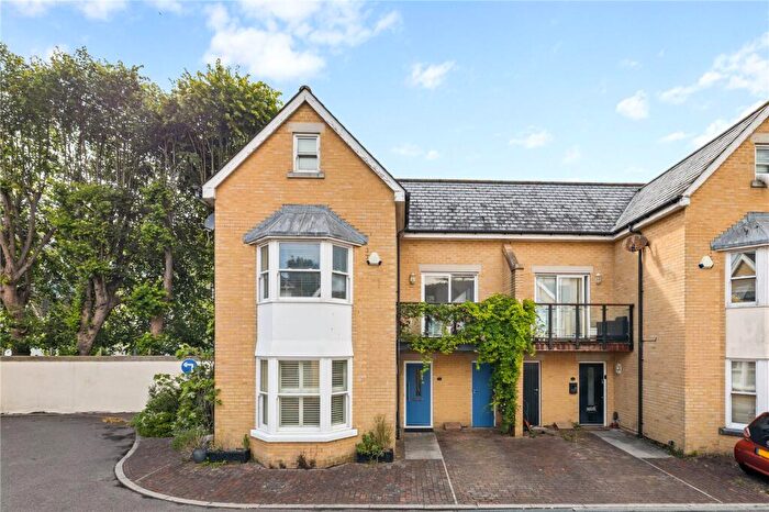 3 Bedroom Semi-Detached House For Sale In Denmark Mews, Hove, East Sussex, BN3
