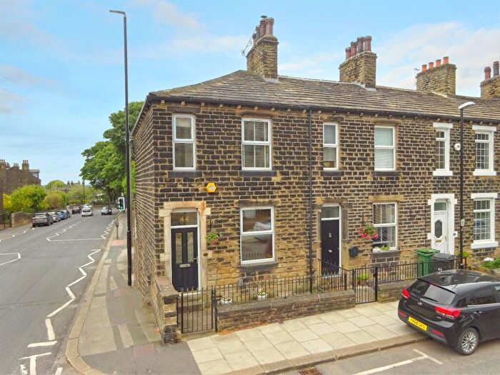 2 Bedroom End Of Terrace House For Sale In Salisbury Street, Calverley, Pudsey, West Yorkshire, LS28