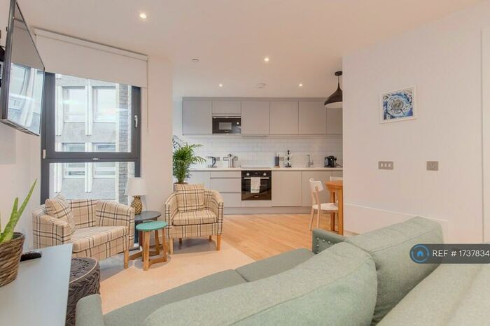 1 Bedroom Flat To Rent In King's Stables Road, Edinburgh, EH1