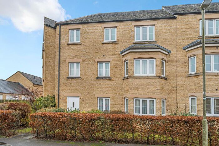 2 Bedroom Apartment To Rent In Bathing Place, Witney, OX28