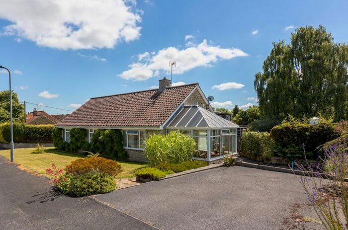 3 Bedroom Detached Bungalow For Sale In High Lane, Beadlam, Nawton, York, YO62