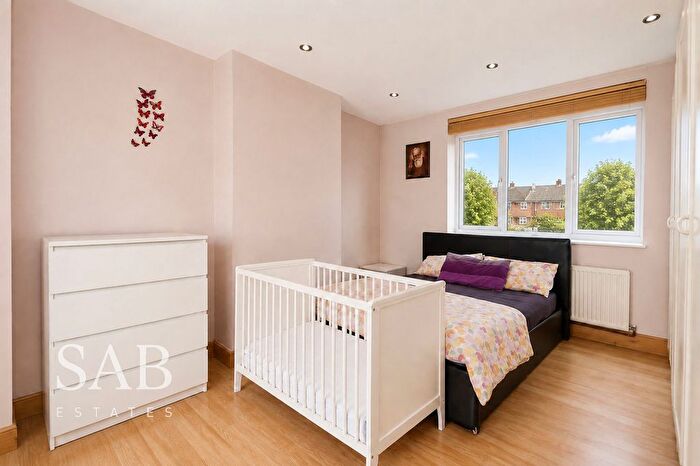3 Bedroom Semi-detached House To Rent In Marnham Crescent, Greenford, UB6