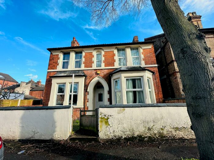 4 Bedroom House To Rent In Charnwood Grove, West Bridgford, NG2