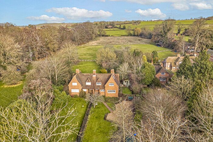 3 Bedroom Semi Detached House For Sale In Winwick, Northampton, NN6