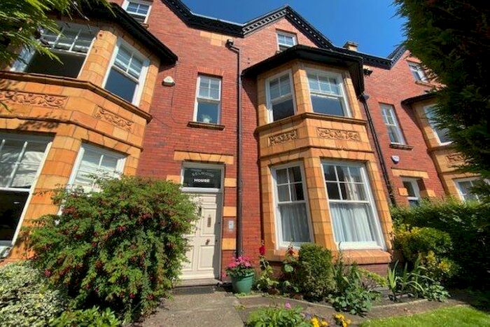 2 Bedroom Flat To Rent In Woodbine Avenue, Newcastle Upon Tyne, NE3