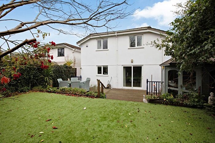 5 Bedroom Detached House For Sale In Cedar Close, Teignmouth, TQ14