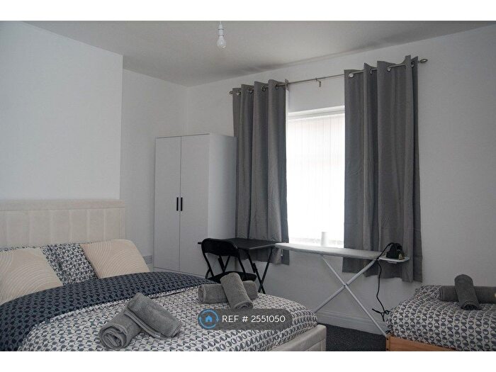 2 Bedroom Terraced House To Rent In Rutland St, Manchester, M35