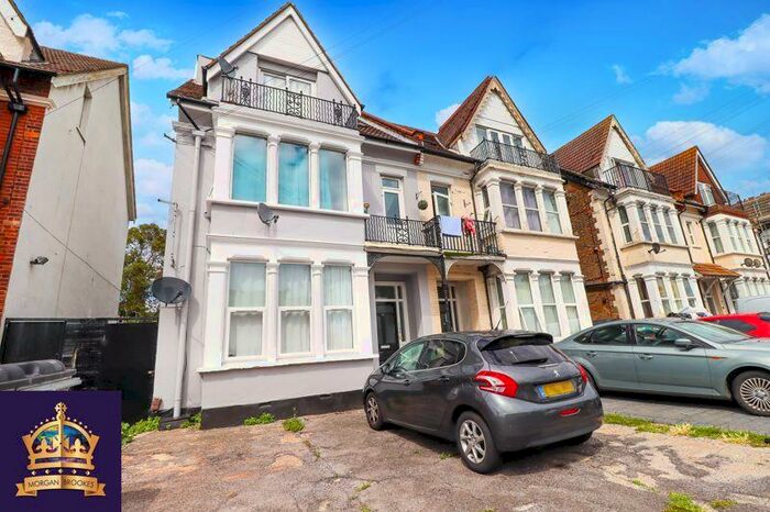 1 Bedroom Apartment To Rent In Genesta Road, Westcliff-On-Sea, SS0