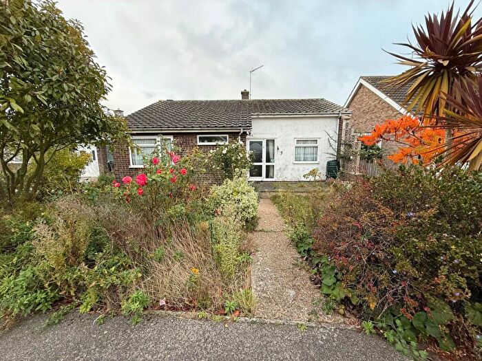 2 Bedroom Bungalow For Sale In Gatefield Close, Walton On The Naze, CO14