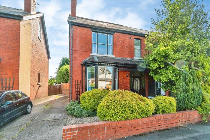 4 Bedroom Semi Detached House For Sale In Church Road, Wolverhampton, WV3