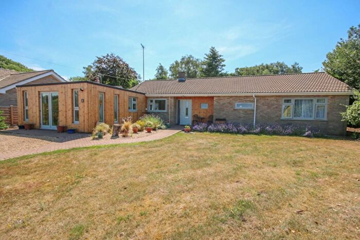 4 Bedroom Bungalow For Sale In Fen Lane, Ashwicken, King's Lynn, PE32
