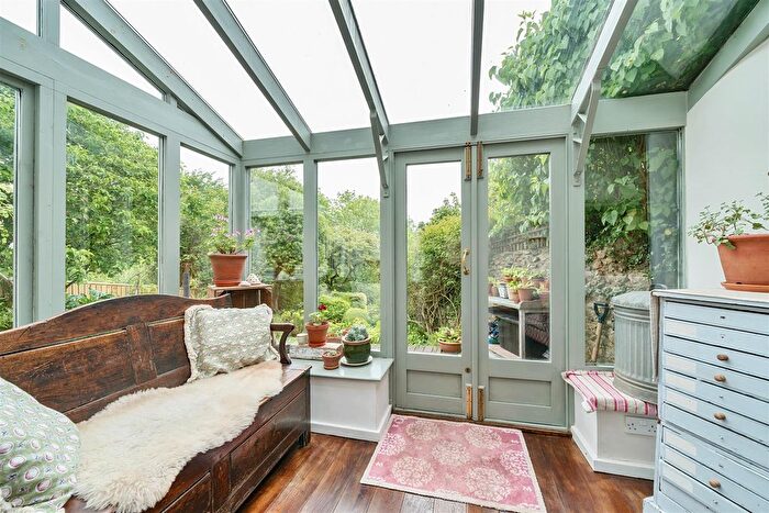 2 Bedroom Cottage For Sale In Hurle House Yard, West Street, Crewkerne, TA18