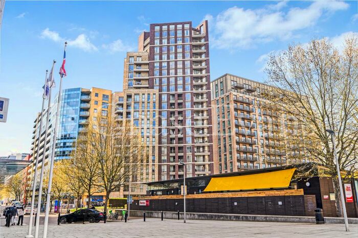 1 Bedroom Flat To Rent In Western Gateway, Royal Eden Docks, London, E16